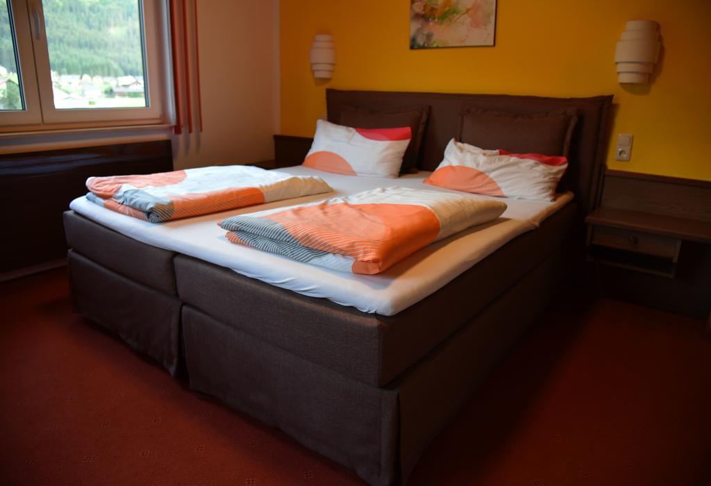 Fruehstueckspension Pachler Gosau Room photo